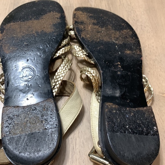 Michael Kors sandal size 7 - Picture 6 of 7